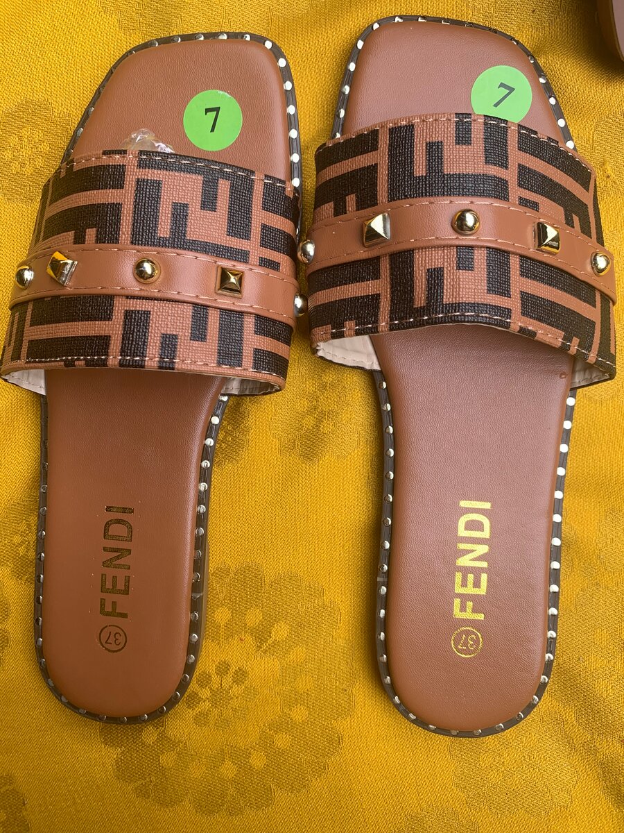 Sandales élégantes pour femmes