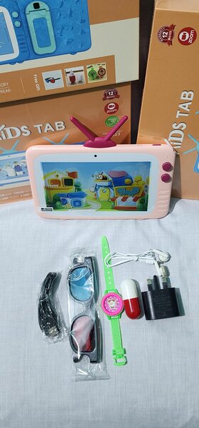 Tablette éducative Luxury Touch E4