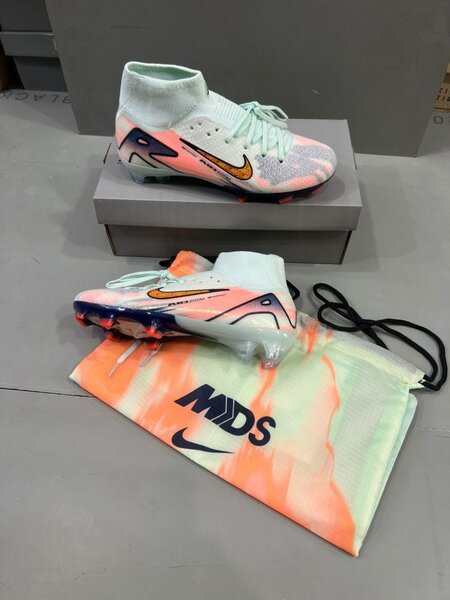 Chaussures de Football Nike