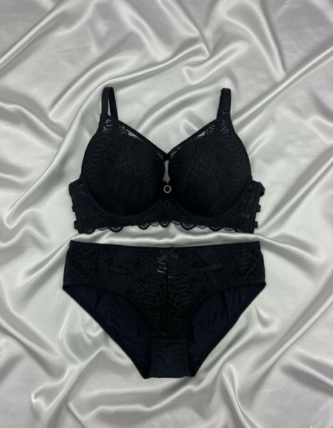 Ensemble de lingerie noir