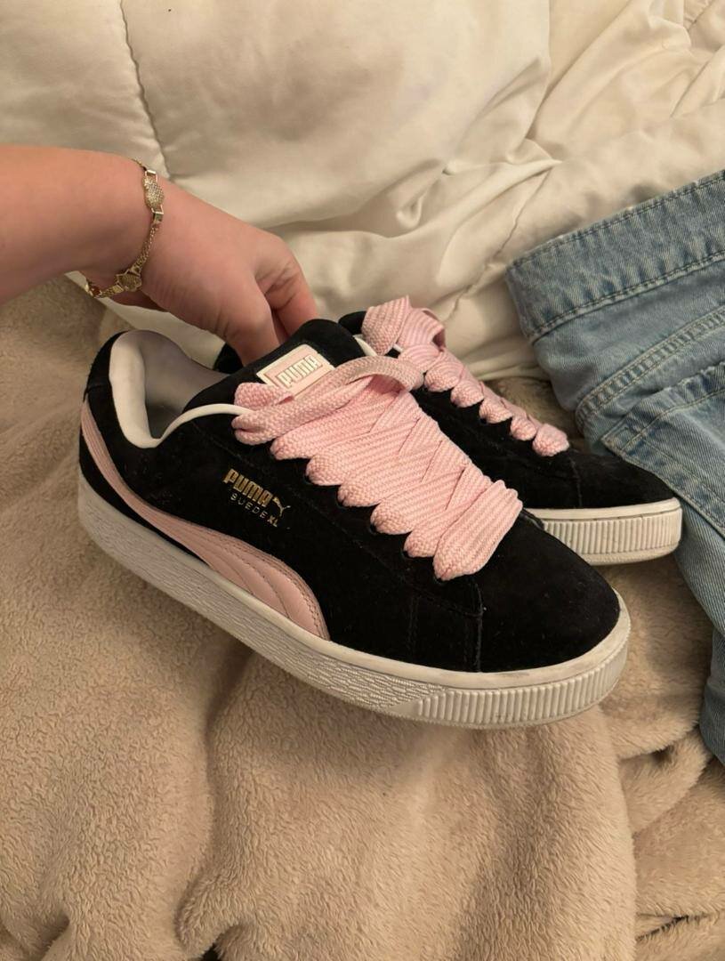 Puma Suede Classic sneakers noir et rose