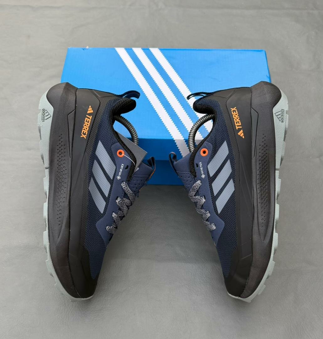 Chaussures de randonnée Adidas Terrex