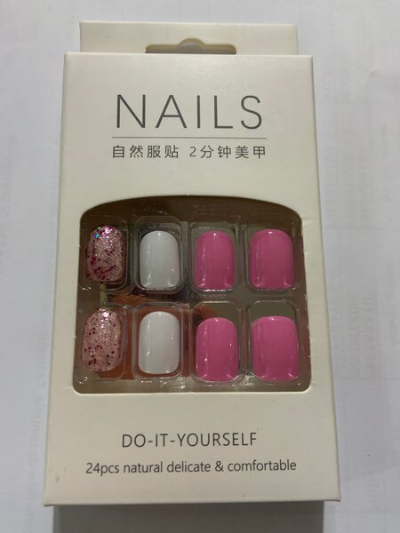 Faux ongles vernis permanent