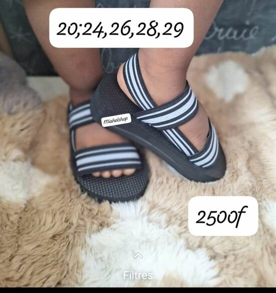 Tongs pour enfants avec élastiques taille 20,24,26,28,29