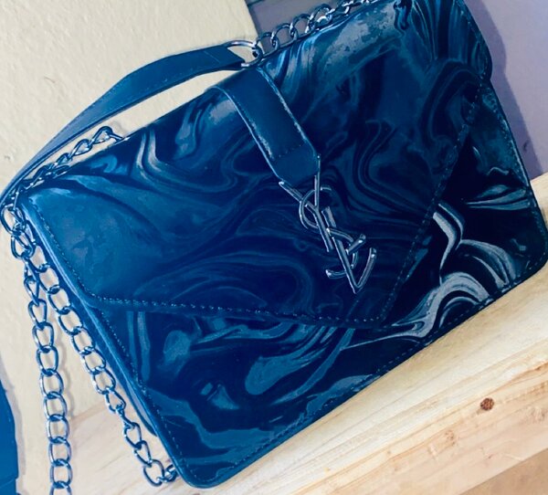 Sac à main en cuir élégant