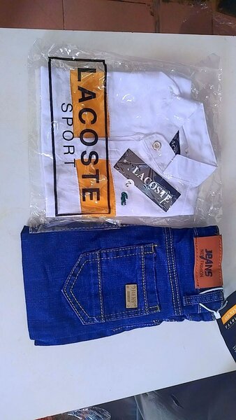 Ensemble Polo et Jeans Lacoste