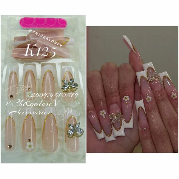 PRESS/STICK ON NAILS