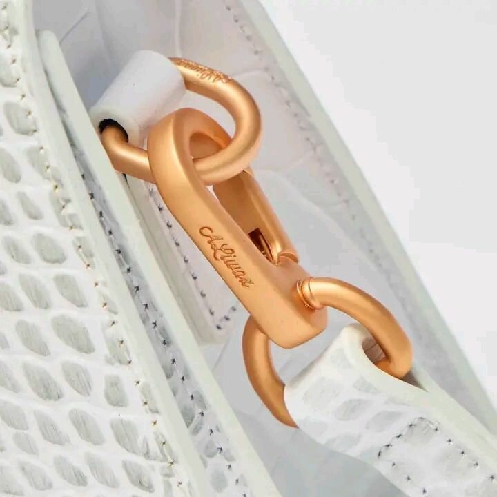 Sac à main en cuir blanc luxe