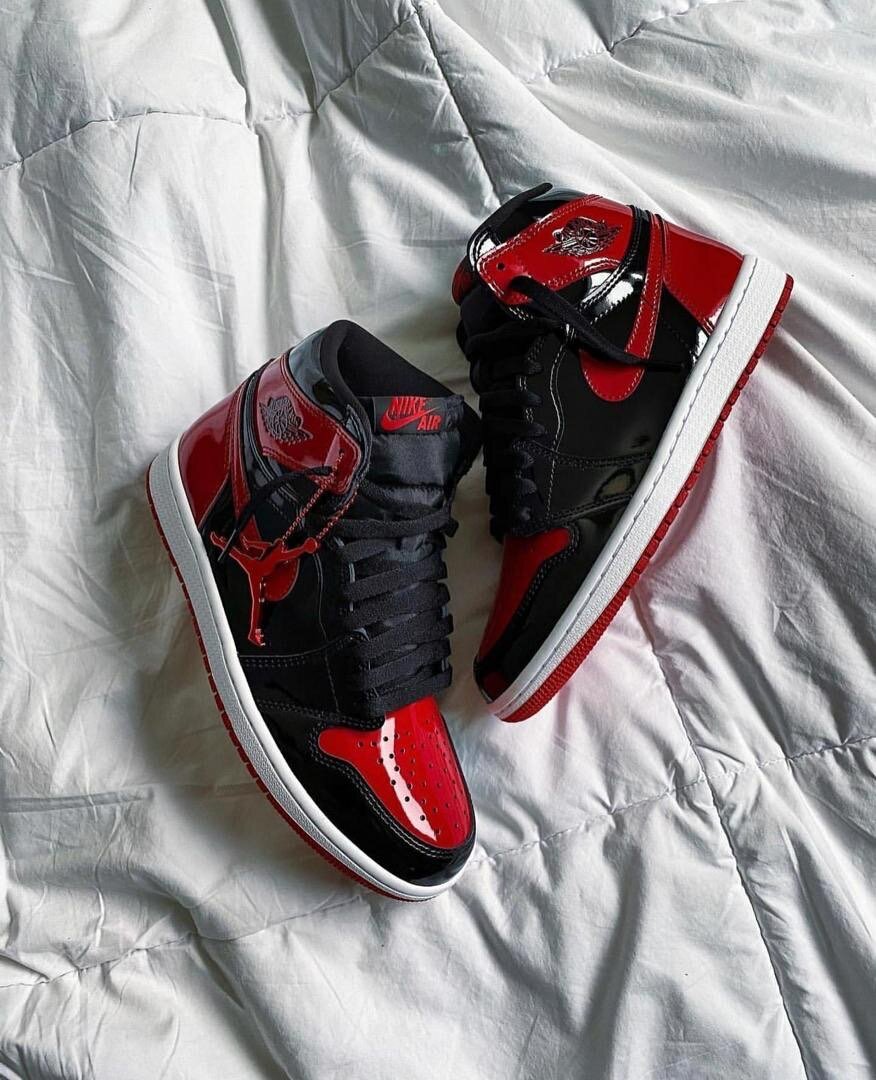AIR JORDAN 1 LONG MIRROR