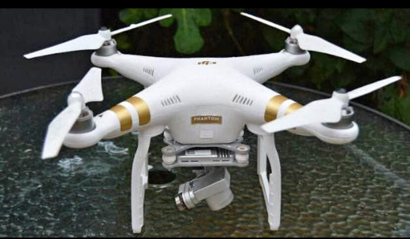 Drone avec caméra HD 4K