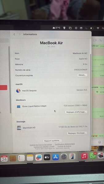 MacBook Air M2 – Sleek Silver