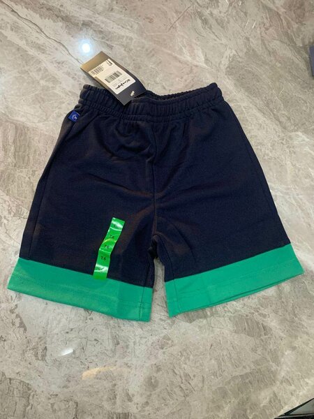 Shorts sport enfant bleu-vert