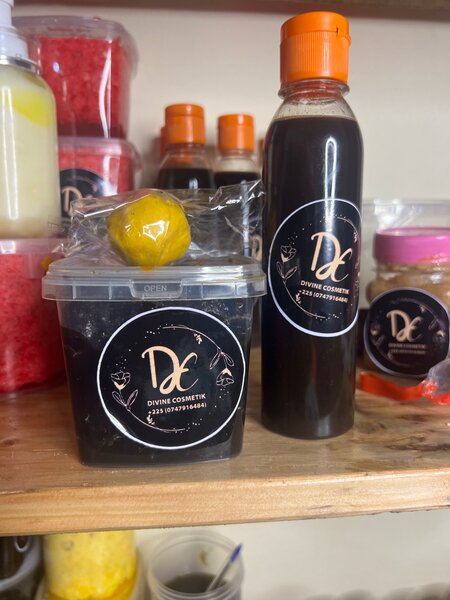 Gommage et Lotion Divine Cosmetik