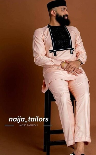 Tenue traditionnelle élégante homme