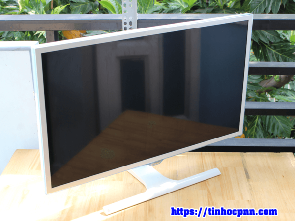 32 samsung S32E360F screen monitor