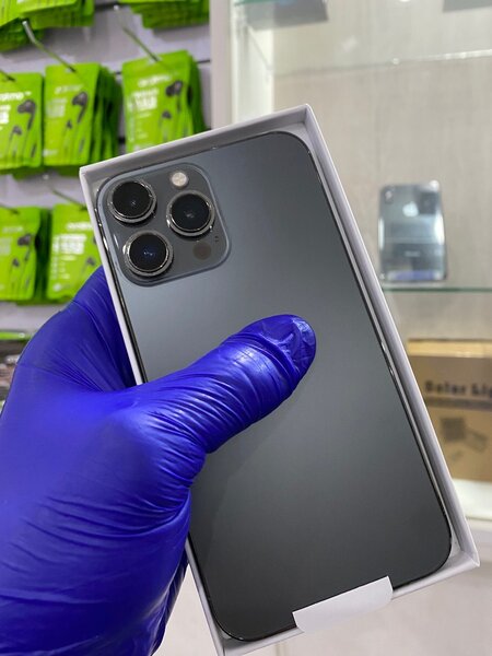 iPhone XR in 15 pros body