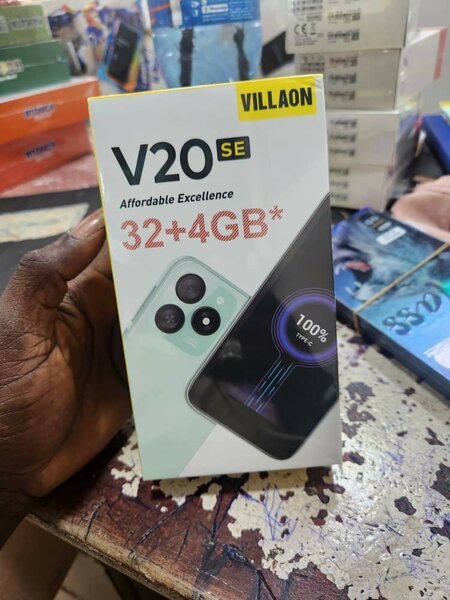 Smartphone V20 SE 32+4GB