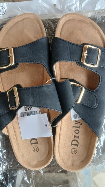 Sandales confort à boucles