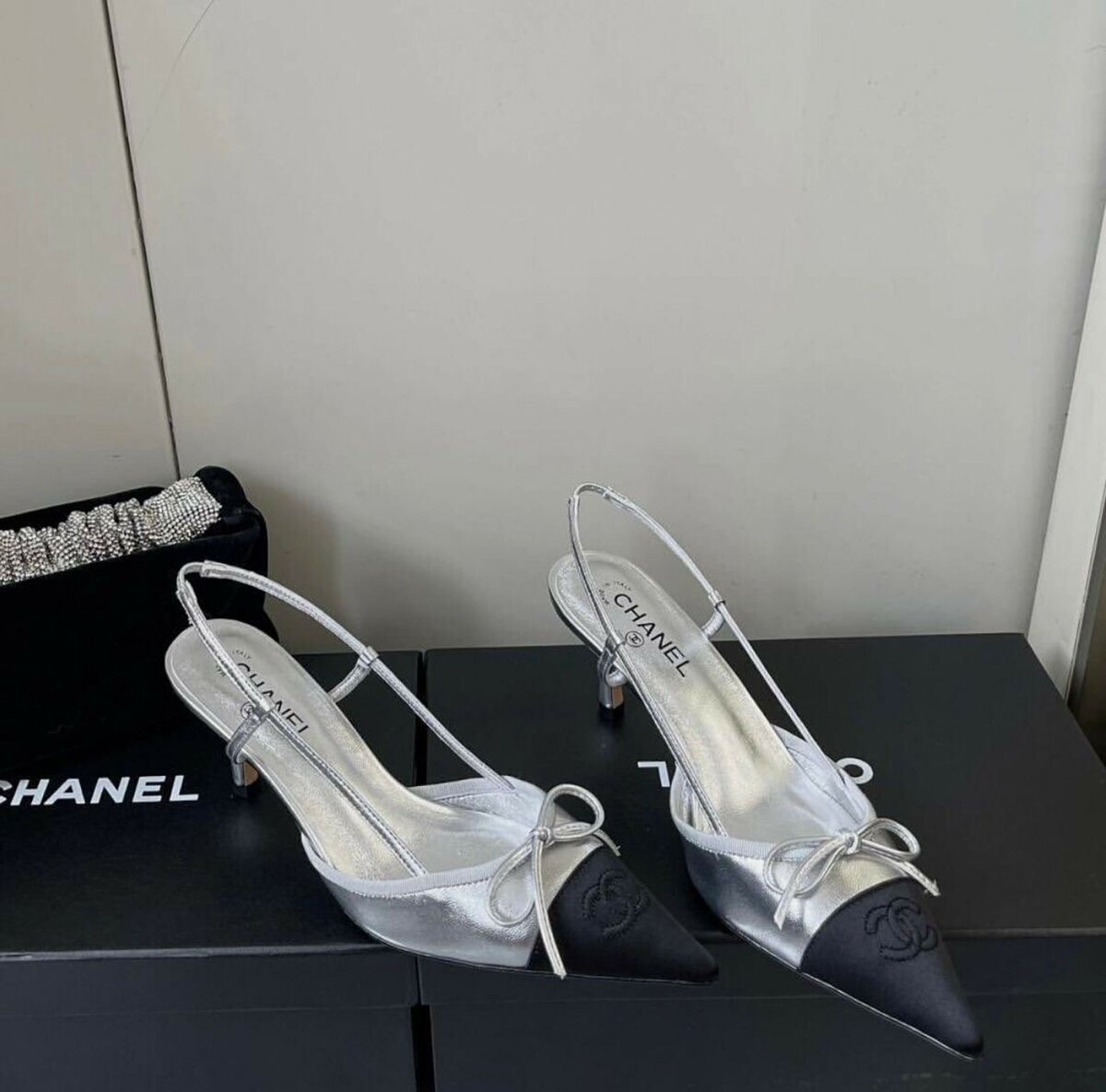 Ladies Half shoed Sandal heel