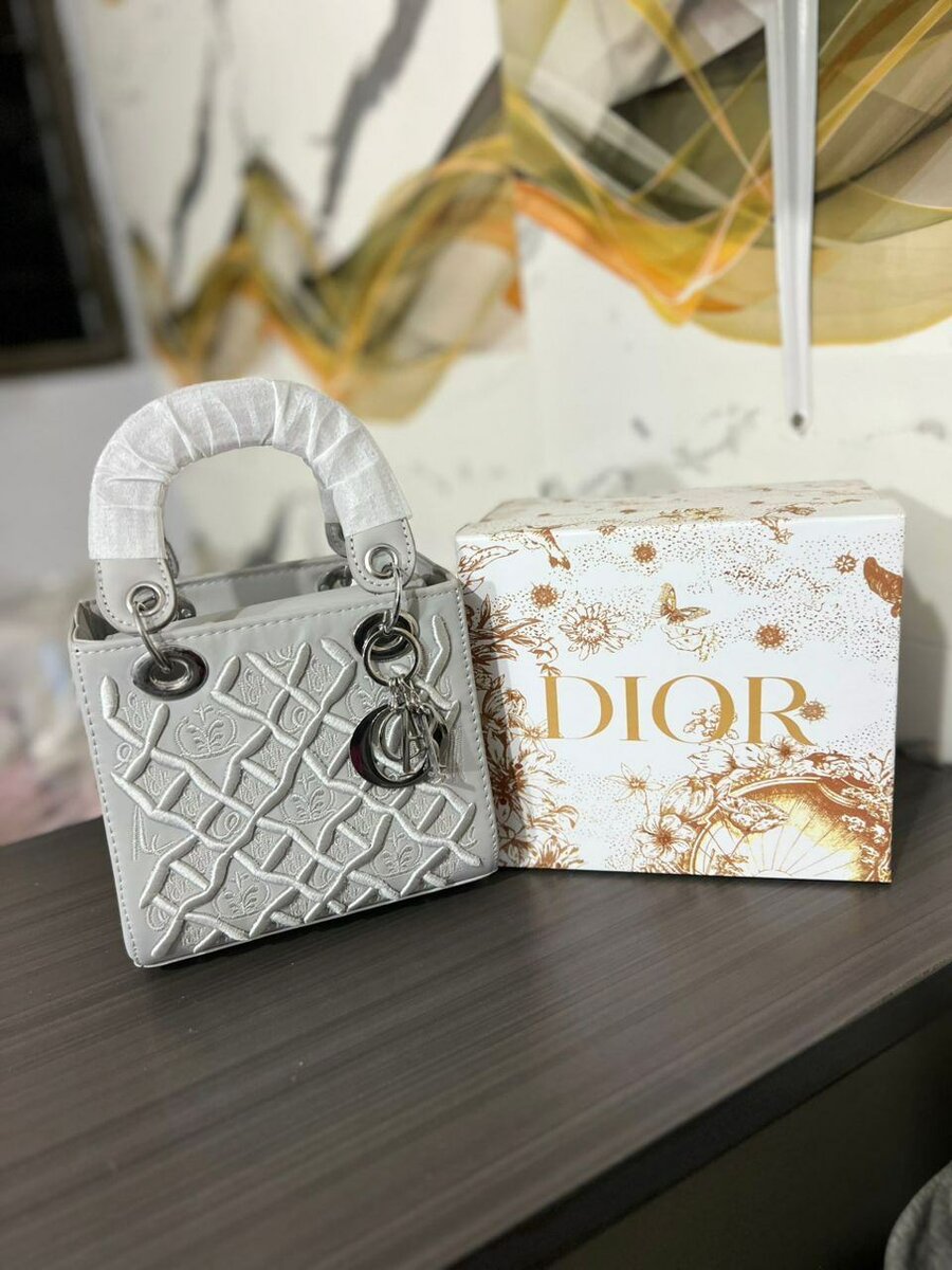 Sac à main en cuir tendance