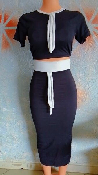 Ensemble élégante femme