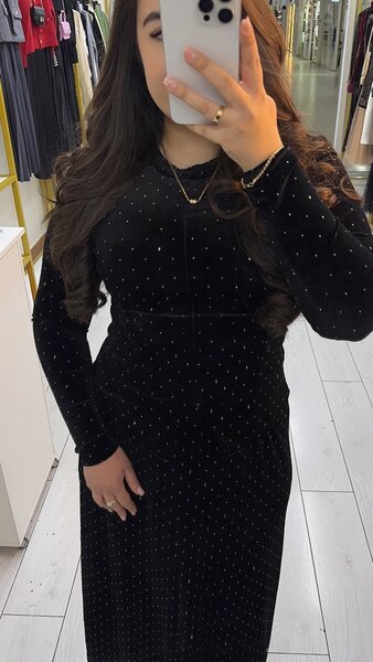 Велюровая двойка со стразами