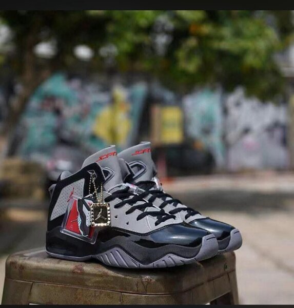 Chaussures de basket tendance