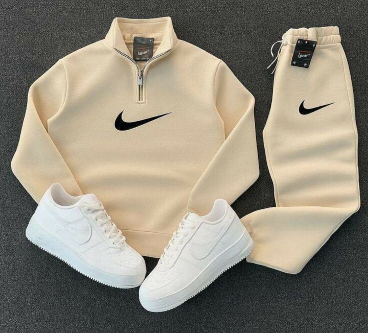 Ensemble survêtement Nike beige