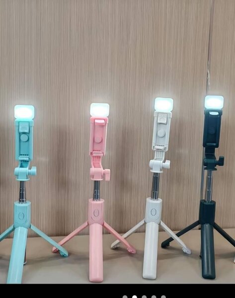 Trépied Selfie Bluetooth LED