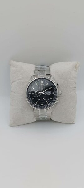 Seiko chronograph  men watch