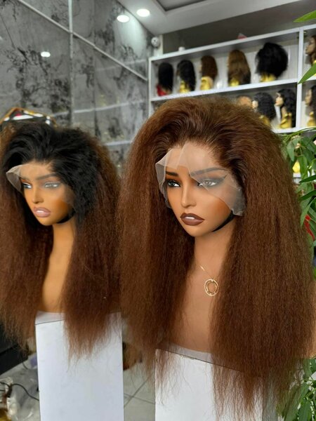 Perruque Frontale Bouclée Luxe