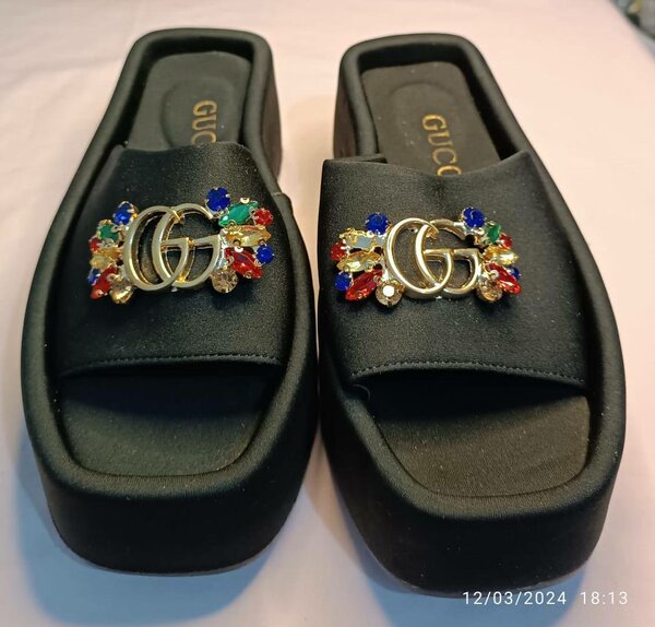 Chaussures simples pour sortir 