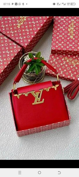 Sac à Main Rouge Élégant