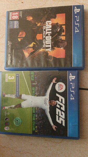 Jeux PS4 Call of Duty et FC25