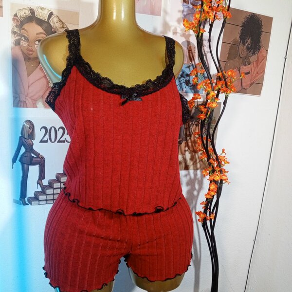 Pyjama en coton rouge