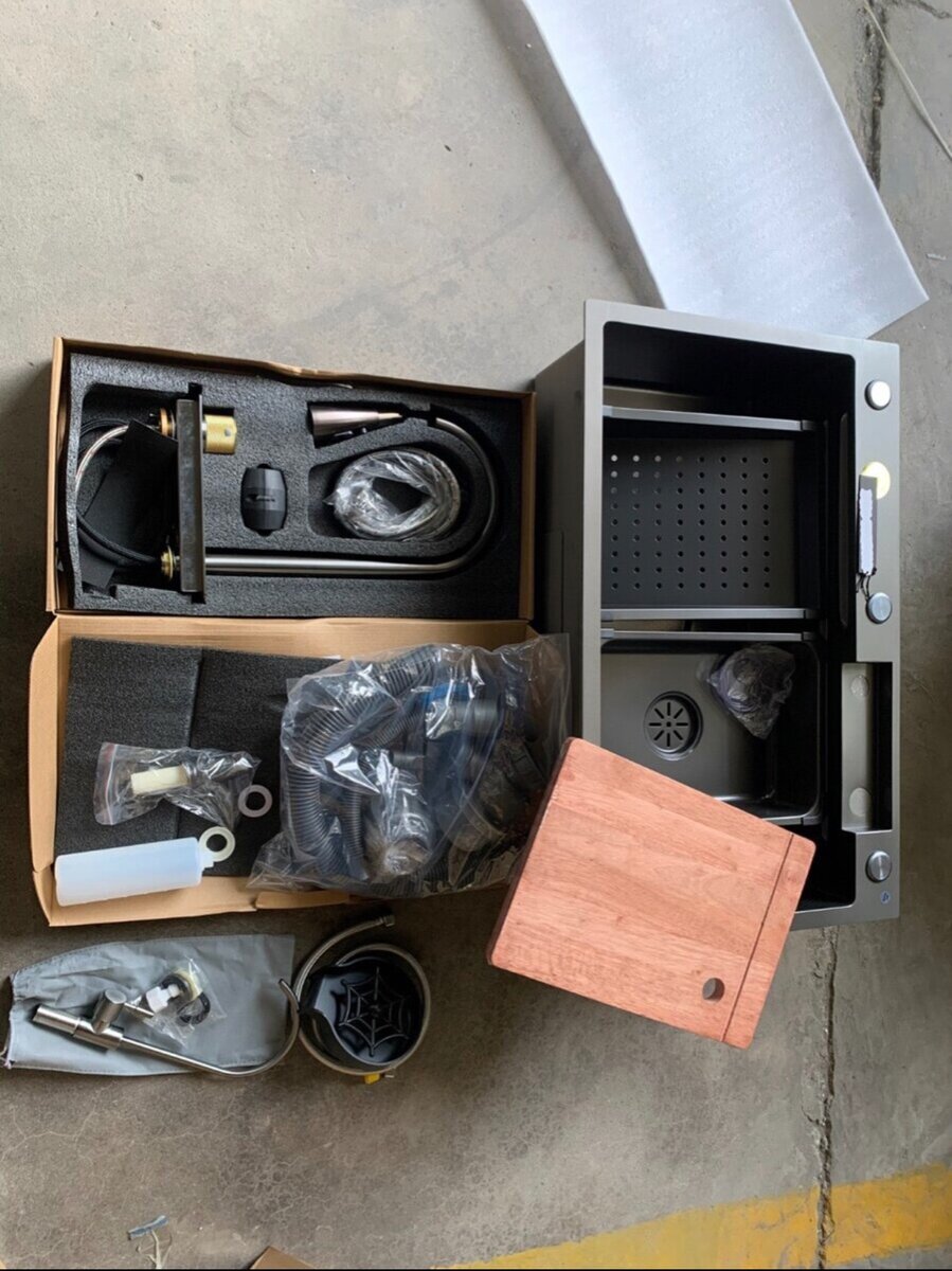 Kitchen sink Set With Adjustable Faucet spray