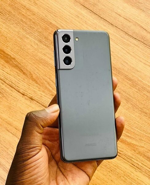 Samsung S21 5G 128GB (pre owned) 8GB Ram128