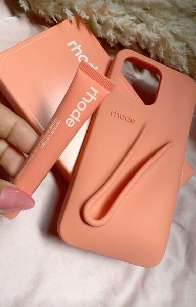 Coque de téléphone et baume