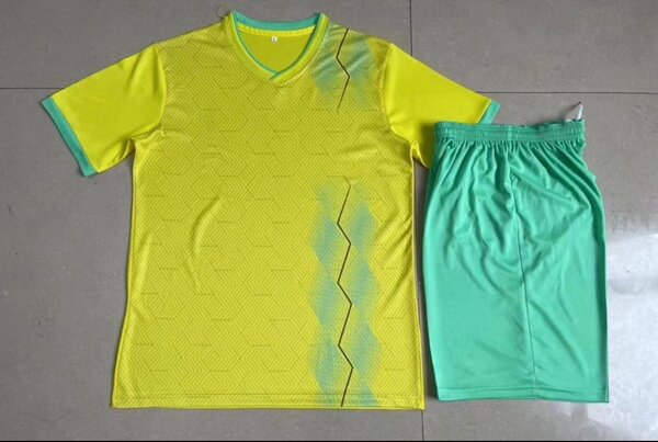 Ensemble de foot homme - Maillot et short