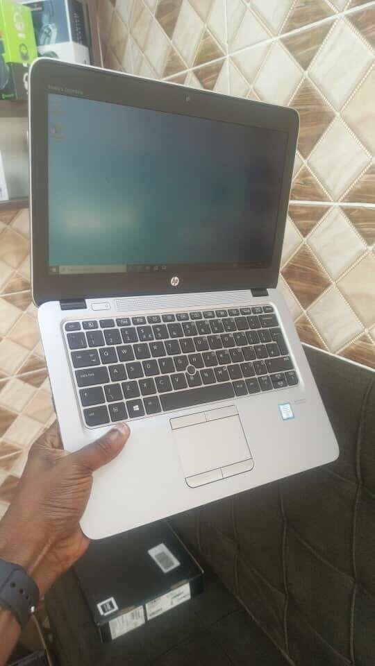 HP elitebook i5 8th Gen