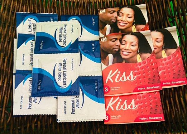 10 lubrifiants + 12 préservati