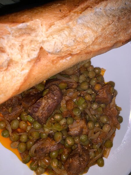 Sauté revenir porc petit pois