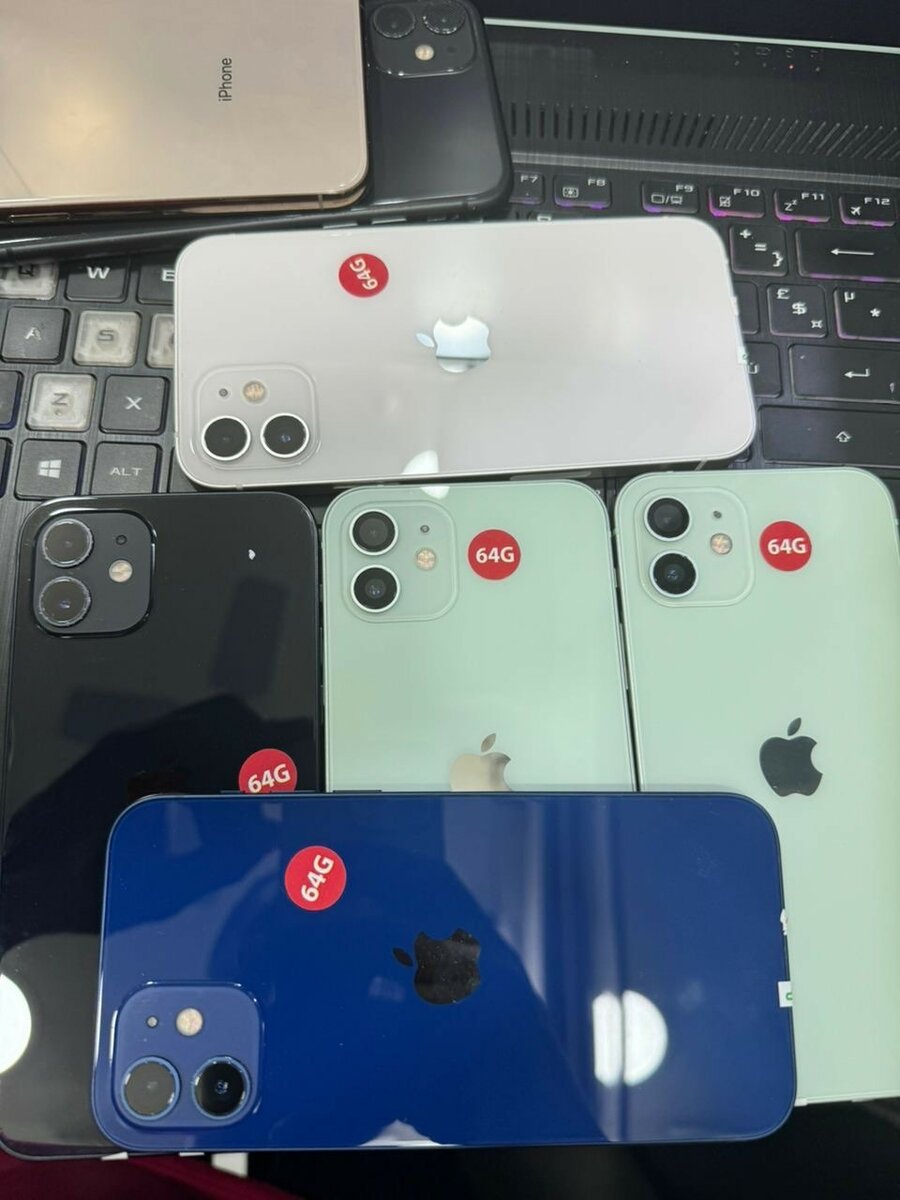 iphone 12 64giga quasi neuf