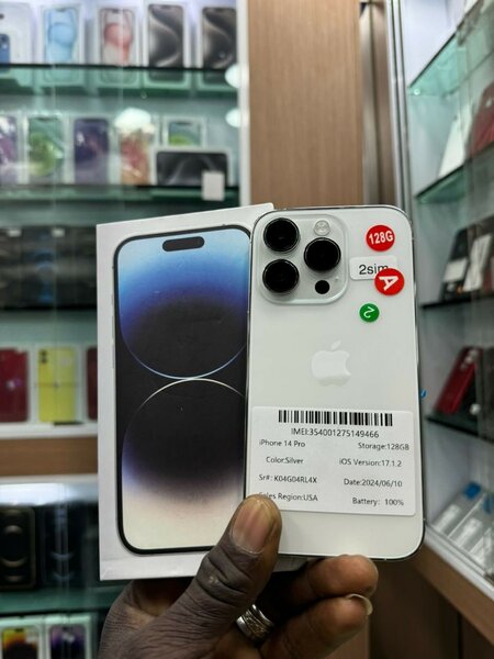 14 Pro 128giga avec carton zo