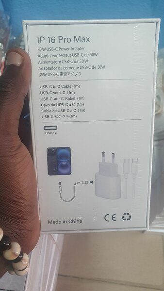 Chargeur SB-C 50W pour IP