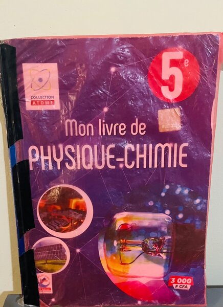 Livre Physique-Chimie 5e