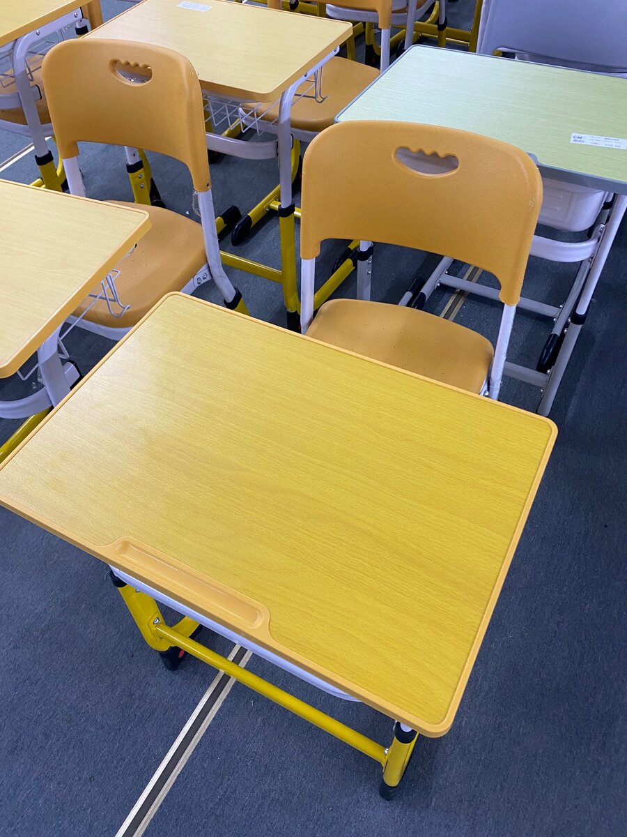 Kids Study Tables