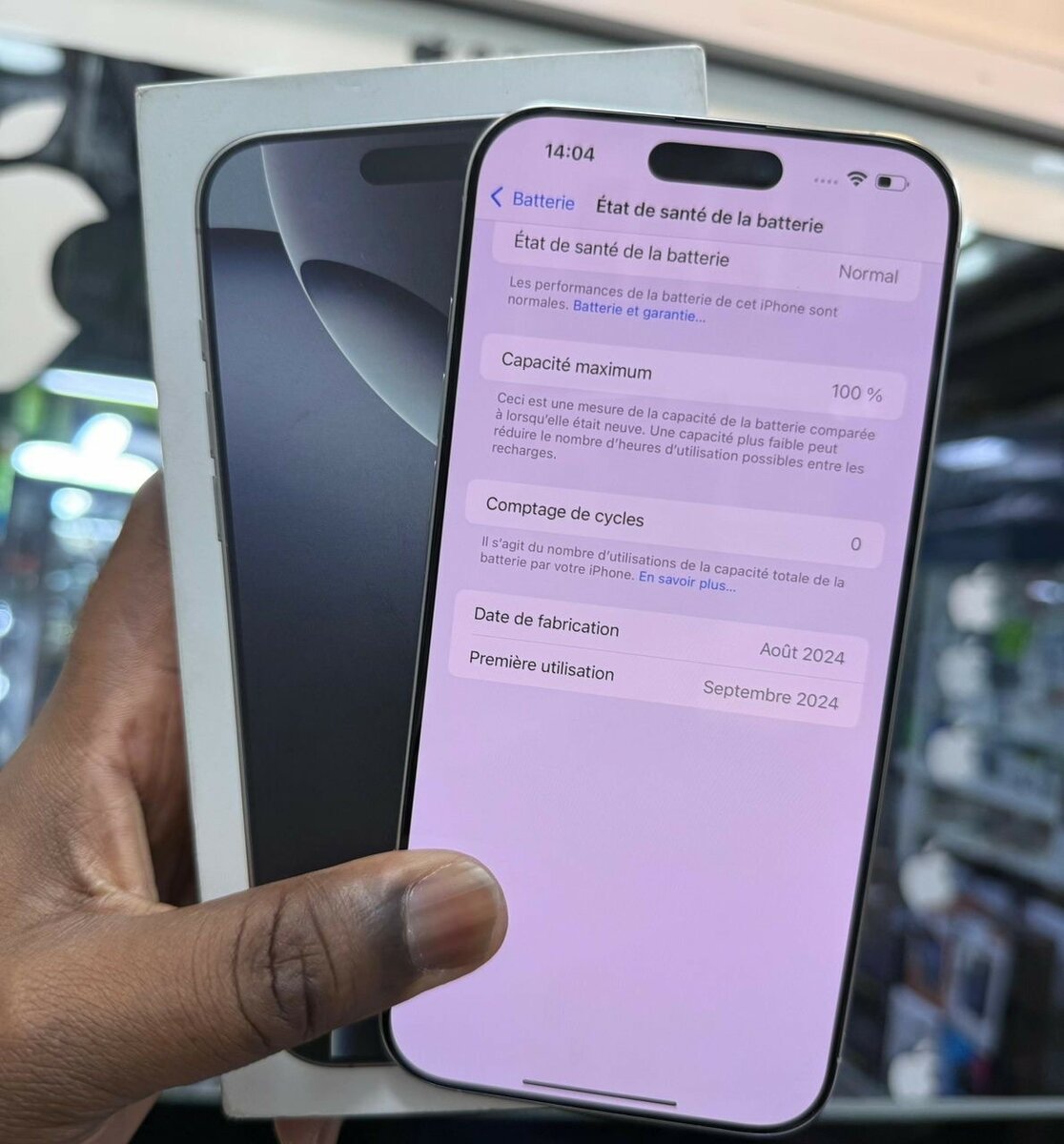 iPhone 16pro max 256giga 2sim casineufs avec accessoires