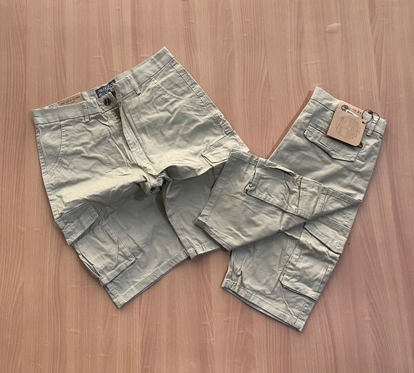 Khaki double pockets shorts