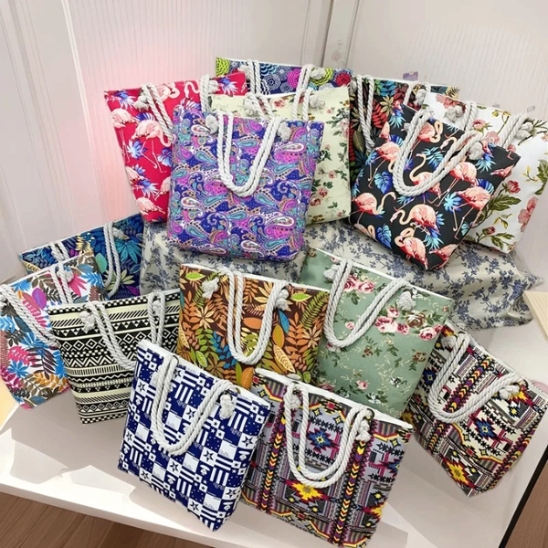 Sac cabas à motif tropicaux